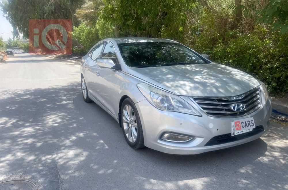 هیوندای ازێرا